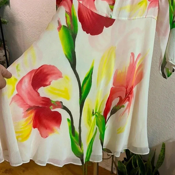 Alice + Olivia floral dress size S - Picture 4 of 6